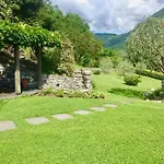 Lovely Cascina. Stunning Views & Sun Deck Feriehus *