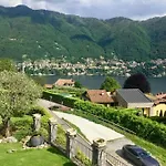 Feriehus Lovely Cascina. Stunning Views & Sun Deck