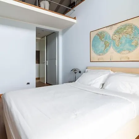 Ferienhaus Lovely Cascina. Stunning Views & Sun Deck *