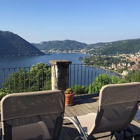 Ferienhaus Lovely Cascina. Stunning Views & Sun Deck *