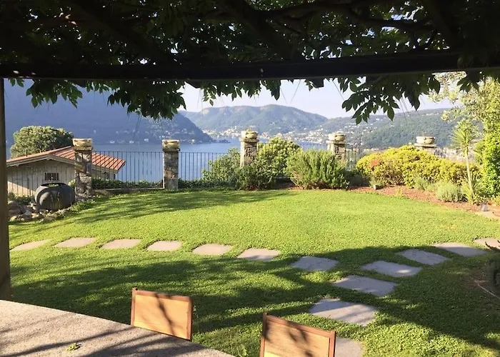 Casa vacanze Lovely Cascina. Stunning Views & Sun Deck