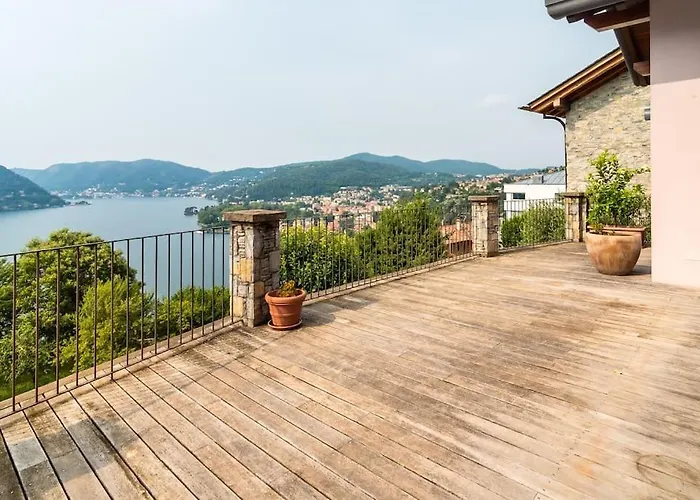 Casa vacanze Lovely Cascina. Stunning Views & Sun Deck *