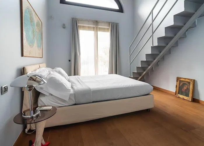 Casa vacanze Lovely Cascina. Stunning Views & Sun Deck *