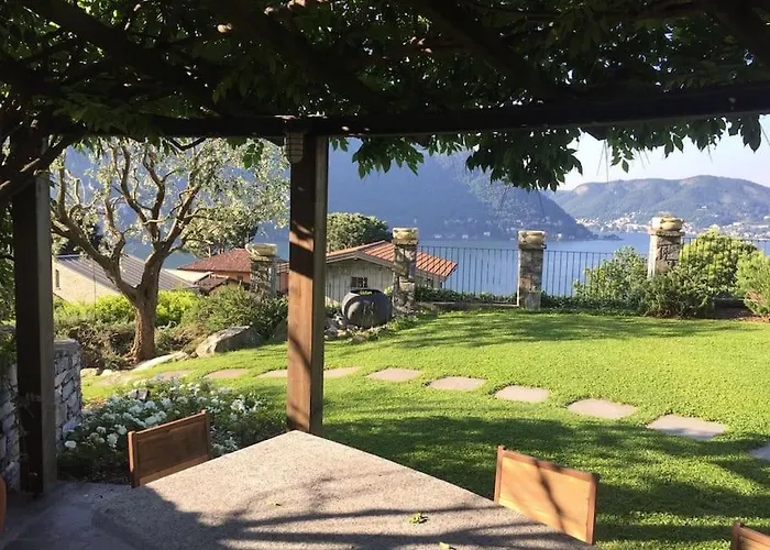 Lovely Cascina. Stunning Views & Sun Deck Casa vacanze